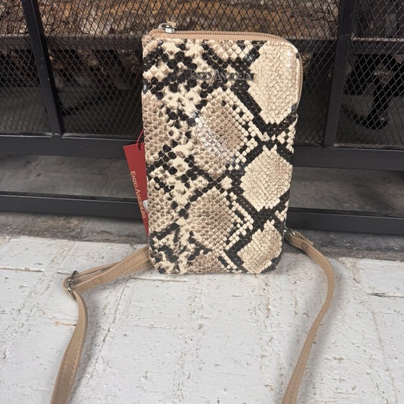NWT Enzo Angiolini Crossbody Phone Wallet Bag Snake Camel Print - Picture 2 of 9